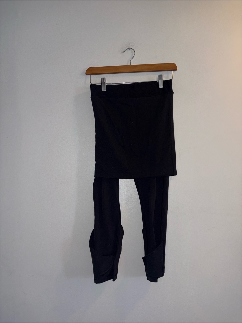 Lululemon | Black Skirt With Leggings